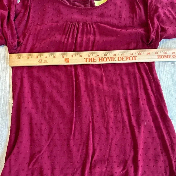 Anthropologie Maeve Women's Swiss Dot Blouse Size 6 Maroon Scalloped Edge - Picture 9 of 9